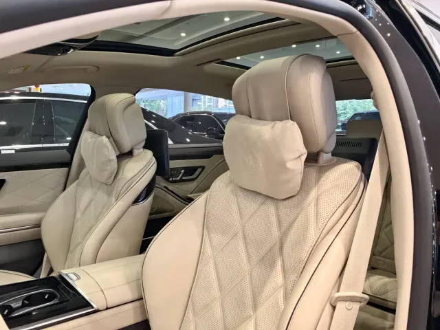 Mercedes-Benz Maybach S-Class — Фото автомобиля 16