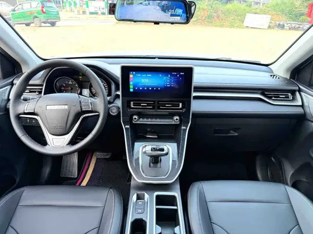 Haval M6 — Фото автомобиля 6