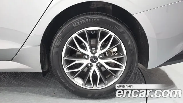Kia K5 K5 3 поколение 1.6 Turbo — Фото автомобиля 16