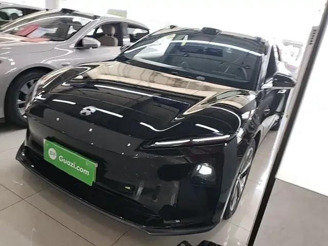 Фотография автомобиля — Nio ET5 Touring