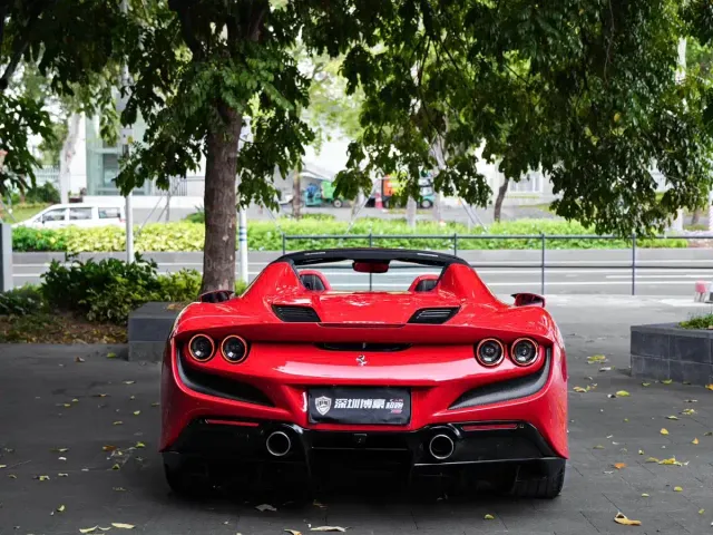Ferrari F8 — Фото автомобиля 16