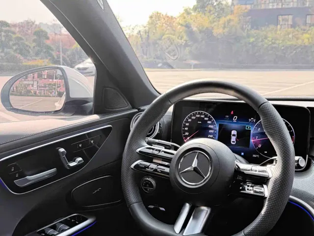 Mercedes-Benz C-Class — Фото автомобиля 7