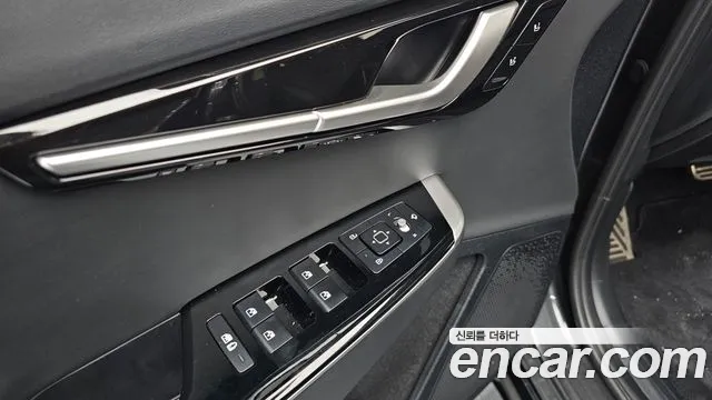 Kia EV6 — Фото автомобиля 18