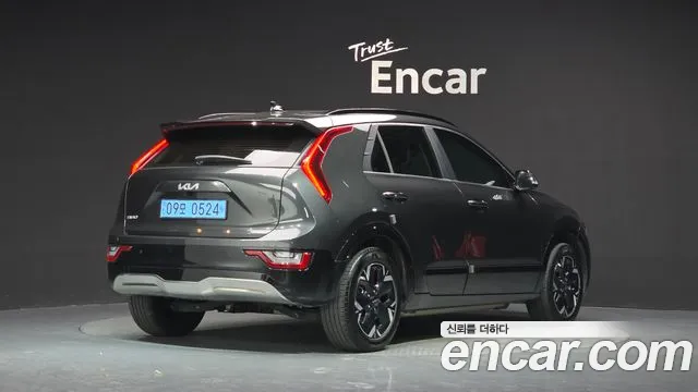 Kia Niro All Niro EV Earth — Фото автомобиля 2