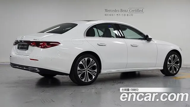 Mercedes-Benz E-Class W214 — Фото автомобиля 2