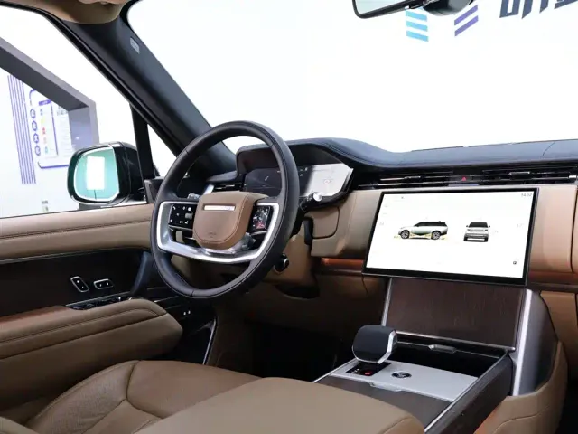 Land Rover Range Rover — Фото автомобиля 14