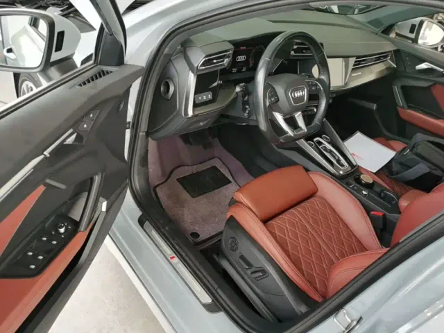 Audi Audi A3 2025 A3L Limousine 35TFSI Flying Spur Premium + Luxury Selection Package — Фото автомобиля 20