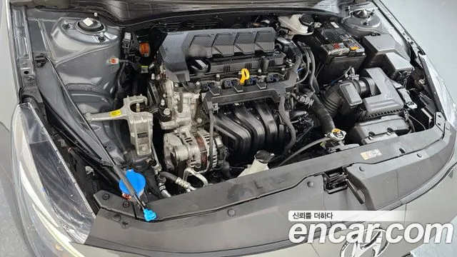 Hyundai AVANTE Avante (CN7) — Фото автомобиля 6