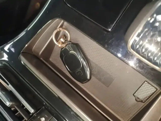 GAC Trumpchi M8 — Фото автомобиля 16