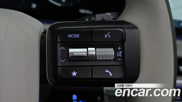 Hyundai Santa Fe — Фото автомобиля 22