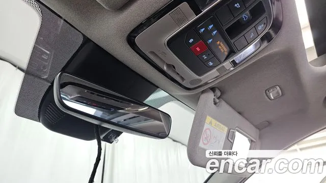 Hyundai Santafe — Фото автомобиля 17