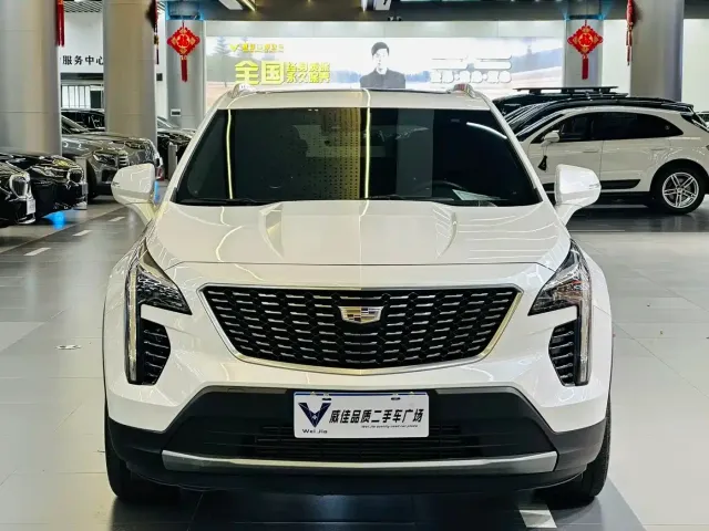 Cadillac XT4 — Фото автомобиля 2