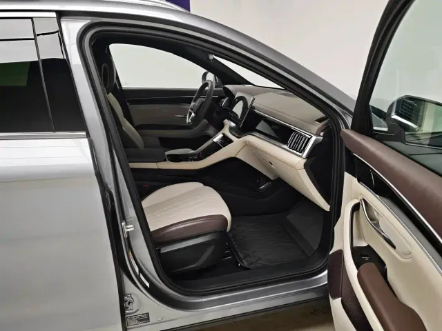 BYD Song PLUS — Фото автомобиля 10