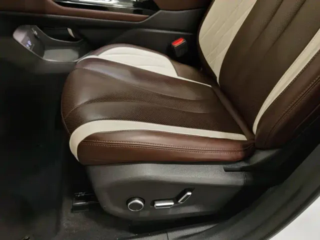 Geely Xingyue L — Фото автомобиля 20
