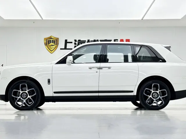 Rolls-Royce Cullinan — Фото автомобиля 5
