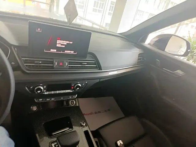 Audi Q5L — Фото автомобиля 8