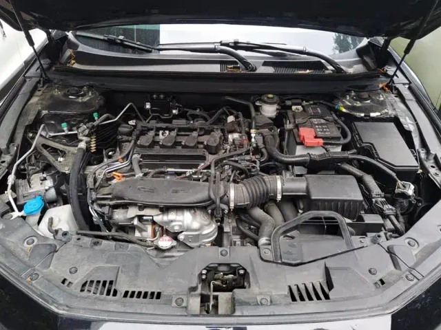 Honda Accord — Фото автомобиля 10