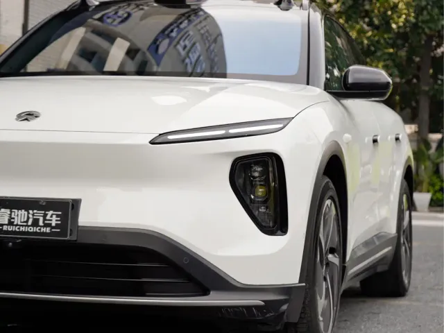 Nio ES6 — Фото автомобиля 8