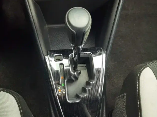 Toyota YARiS L Zhi Xuan — Фото автомобиля 13