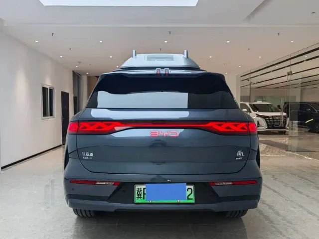 BYD Tang L — Фото автомобиля 14