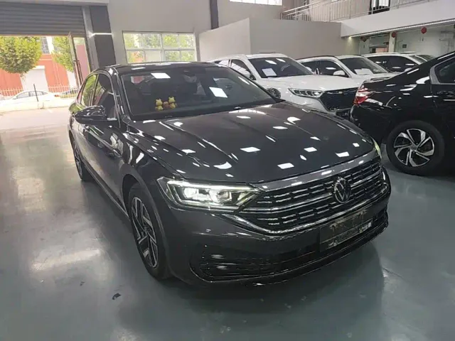 Volkswagen Sagitar — Фото автомобиля 3