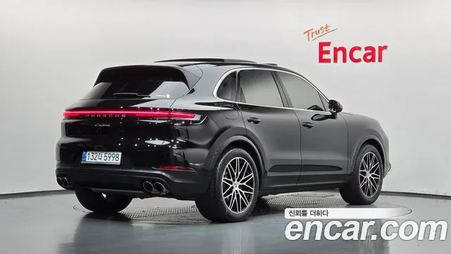 Porsche Cayenne PO536 — Фото автомобиля 2