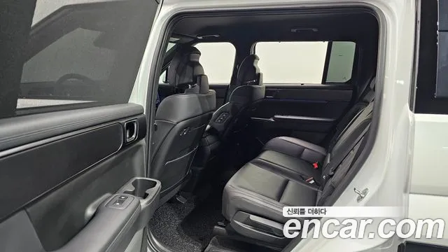 Hyundai Santafe Santa Fe (MX5) Бензин 2.5T 2WD — Фото автомобиля 10