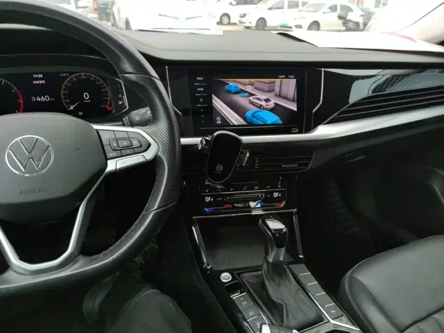 Volkswagen Passat — Фото автомобиля 8