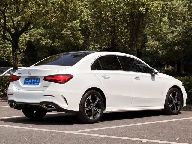 Mercedes-Benz A-Class — Фото автомобиля 5