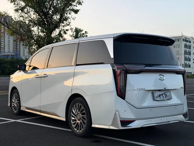 GAC Trumpchi M8 — Фото автомобиля 4