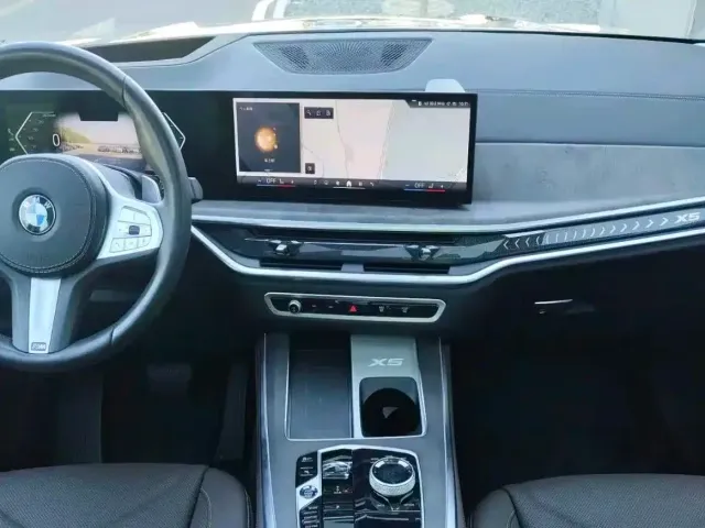 BMW X5 — Фото автомобиля 8