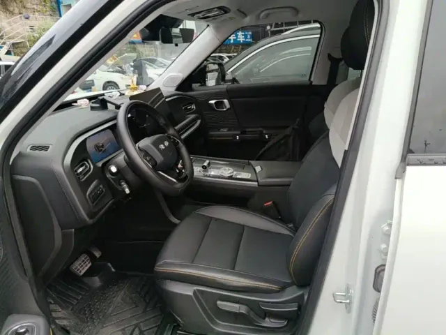 BAIC BJ30 — Фото автомобиля 14