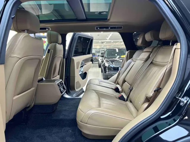 Land Rover Range Rover — Фото автомобиля 11