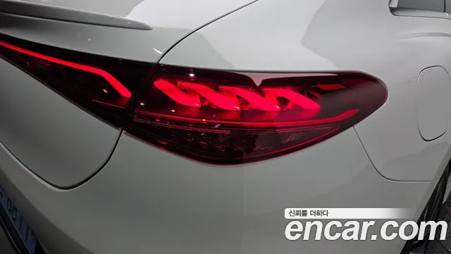 Mercedes-Benz EQE V295 — Фото автомобиля 8