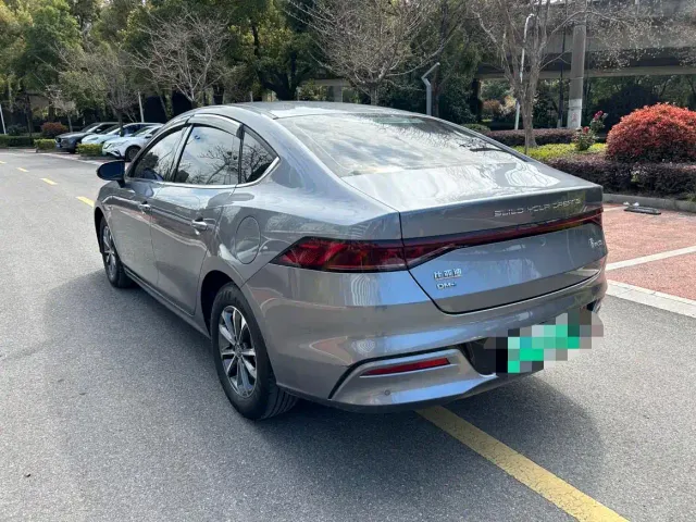 BYD Qin PLUS — Фото автомобиля 6