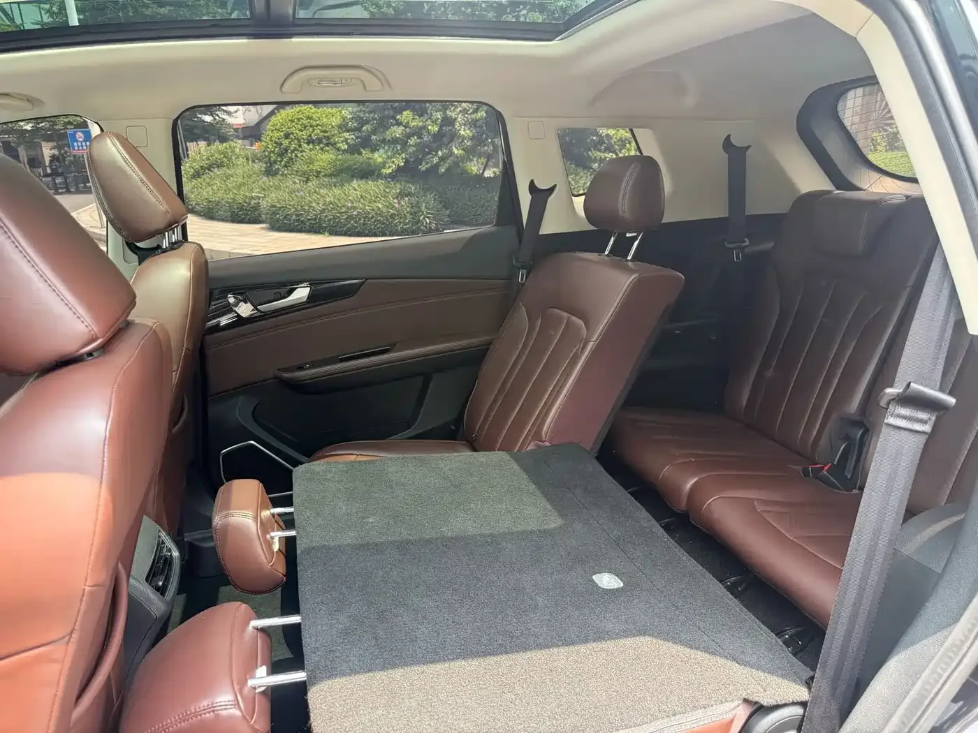 Sinotruk VGV VGV U70Pro 2022 1.5T Automatic Comfort Edition 7-seater — Фото автомобиля 13