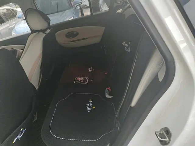 JAC Yiwei 3 — Фото автомобиля 16