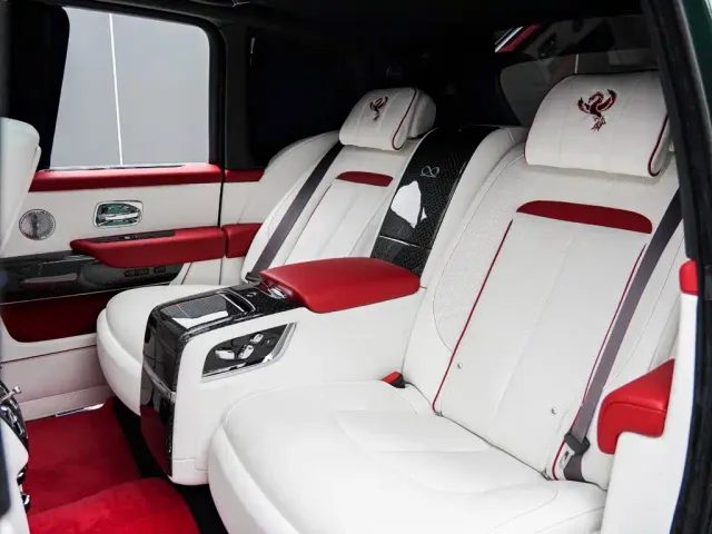 Rolls-Royce Cullinan — Фото автомобиля 13