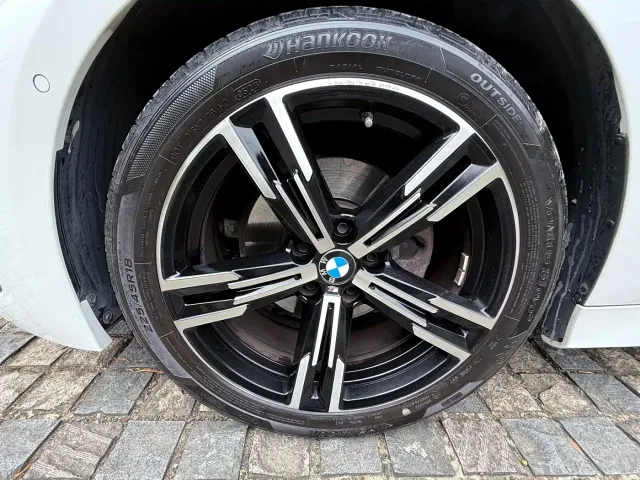 BMW 3 Series — Фото автомобиля 7