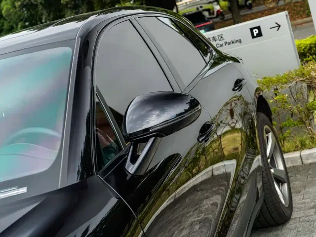 Porsche Macan — Фото автомобиля 9