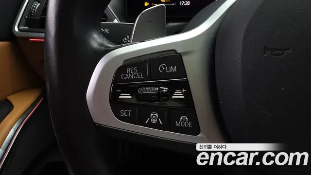 BMW 3-Series 3 серия (G20) 320i M Sport — Фото автомобиля 29