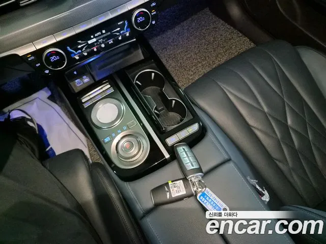 Genesis G80 Бензин 2.5 турбо AWD — Фото автомобиля 11