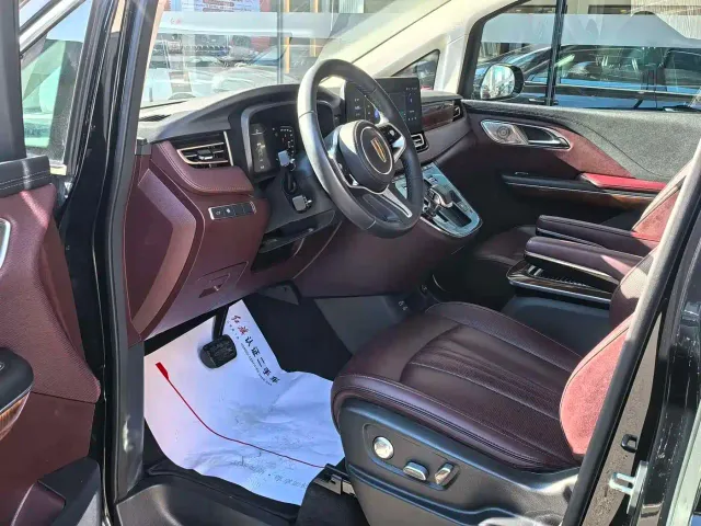 Hongqi Hongqi HQ9 2023 2.0T Smart Connect Flag Enjoy Edition — Фото автомобиля 3