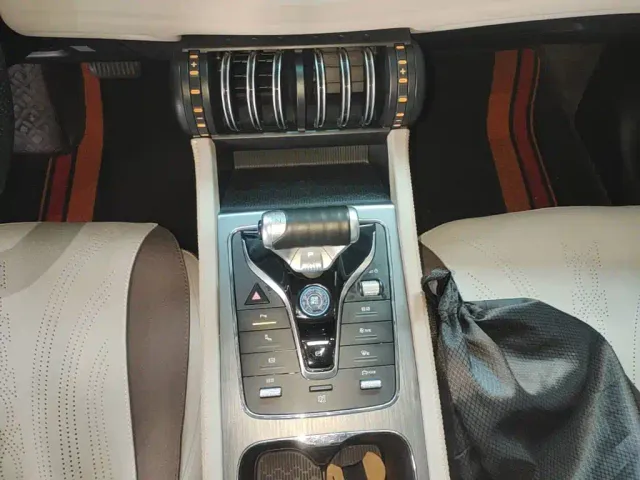 BYD Yuan PLUS — Фото автомобиля 13