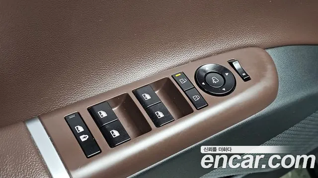 Hyundai Grandeur GN7 — Фото автомобиля 19