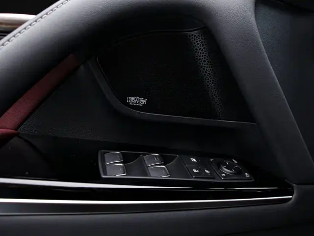 Lexus LX — Фото автомобиля 15