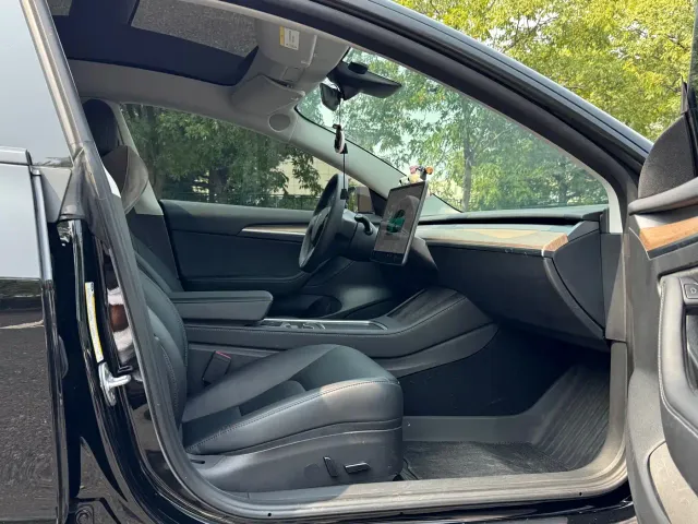 Tesla Model 3 2022 Model Rear-Wheel Drive Version — Фото автомобиля 6