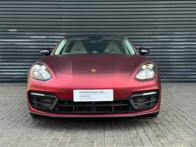 Porsche Panamera — Фото автомобиля 2