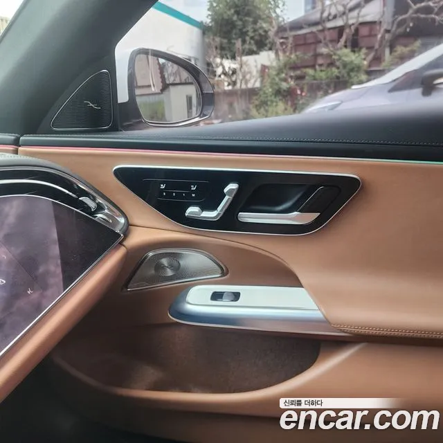 Mercedes-Benz E-Class E-класс W214 E300 4MATIC Exclusive — Фото автомобиля 16
