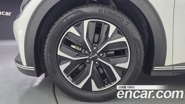 Kia EV6 — Фото автомобиля 5